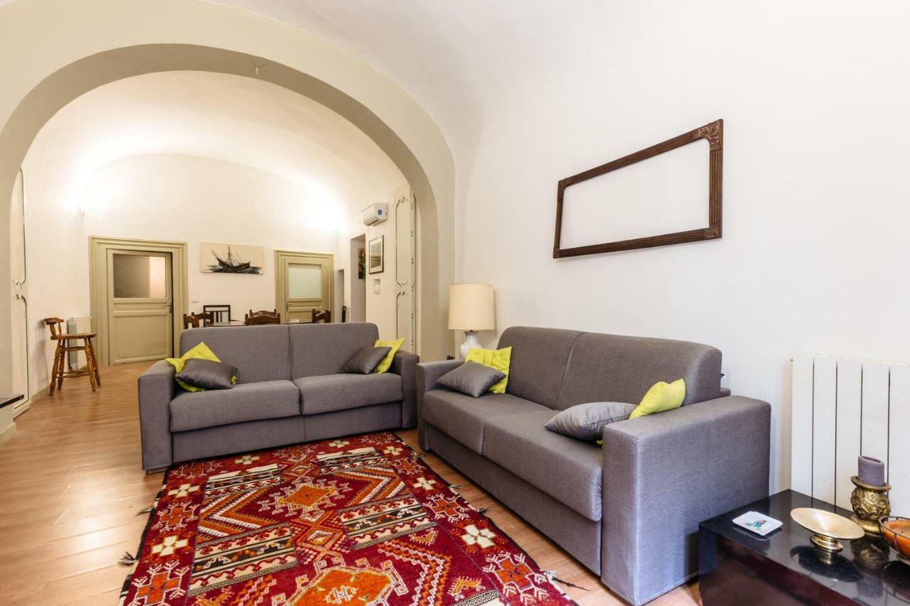 Case Barbera Via Parlamento Palermo Luaran gambar