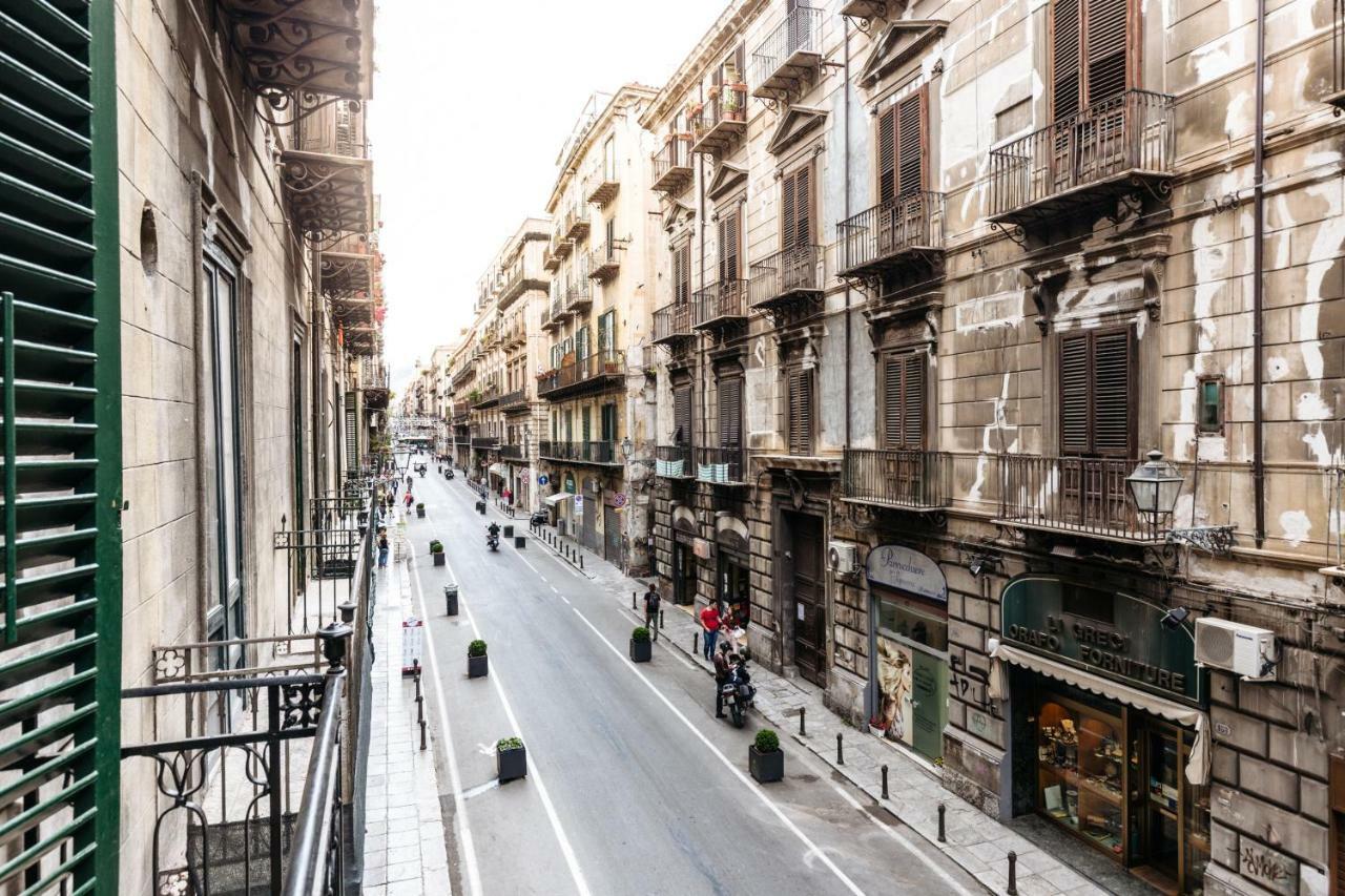 Case Barbera Via Parlamento Palermo Luaran gambar